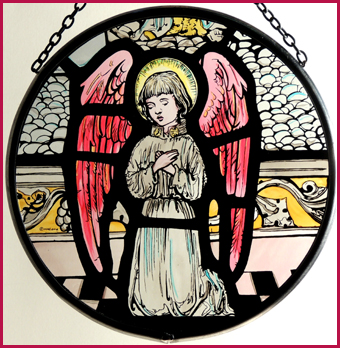 Little Praying Angel/pink wings, Chester Cathedral